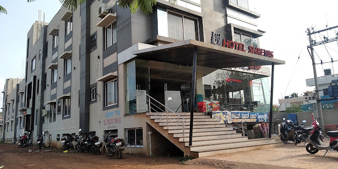 HOTEL SHREYAS