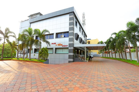 HOTEL NILA RESIDENCY