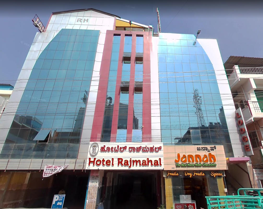 HOTEL RAJMAHAL