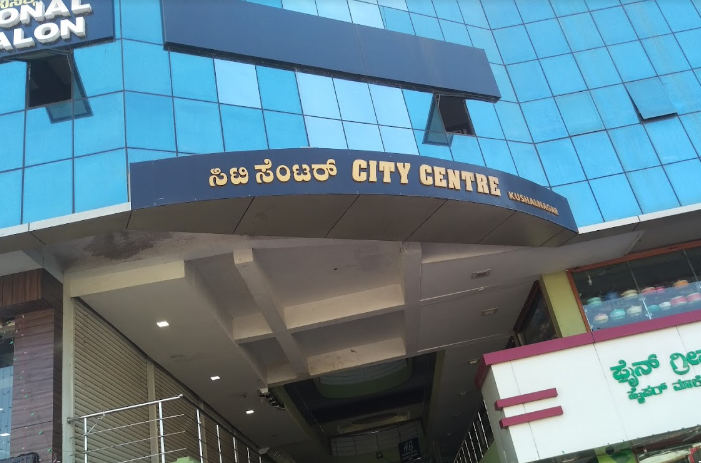 CASTLE INTERNATIONAL PREMIUM HOTEL