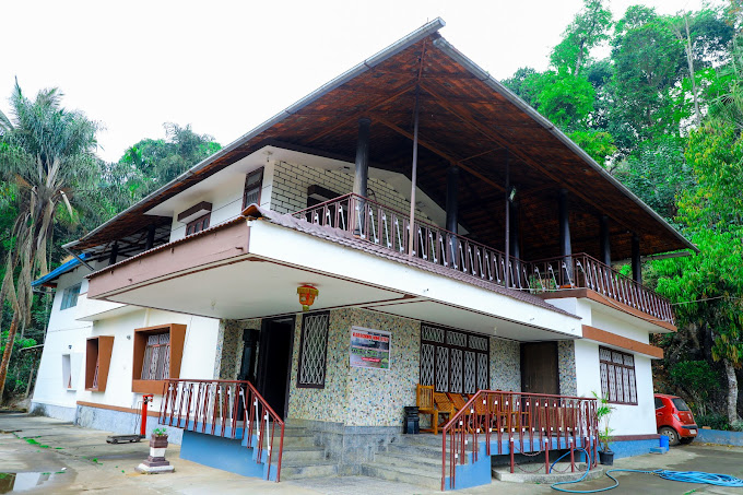 KARGOOR HOME STAY