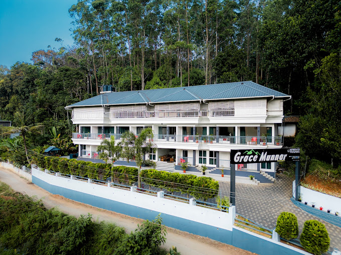 GRACE MUNNAR RESORT