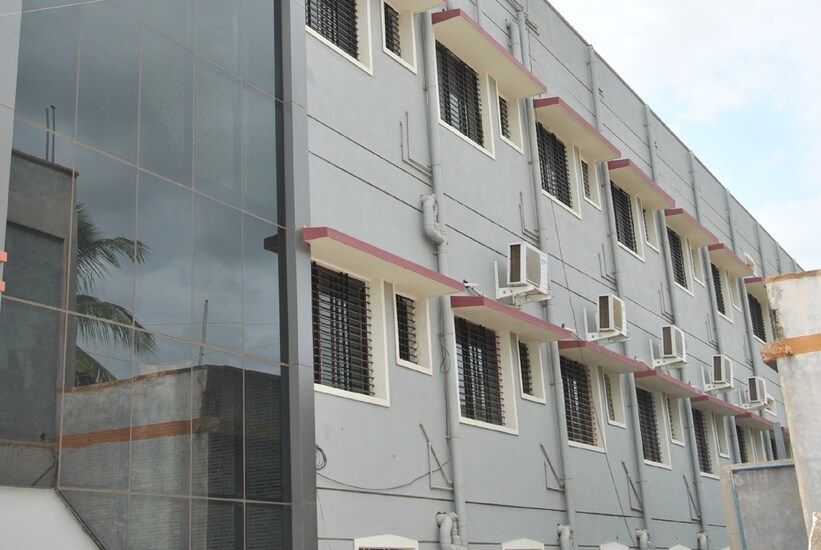 HOTEL SANMAN DELUXE BADAMI