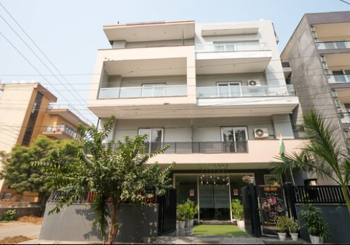 HOTEL ROYAL GALAXY SECTOR 47