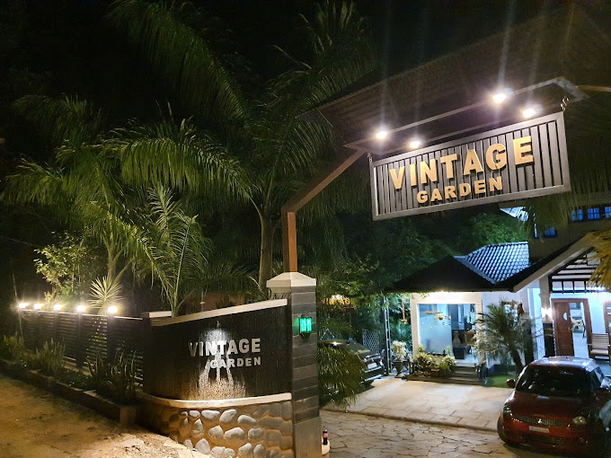 VINTAGE GARDEN RESORT