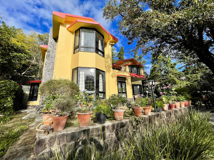 SUNDAYS FOREVER  THISTLE HOUSE