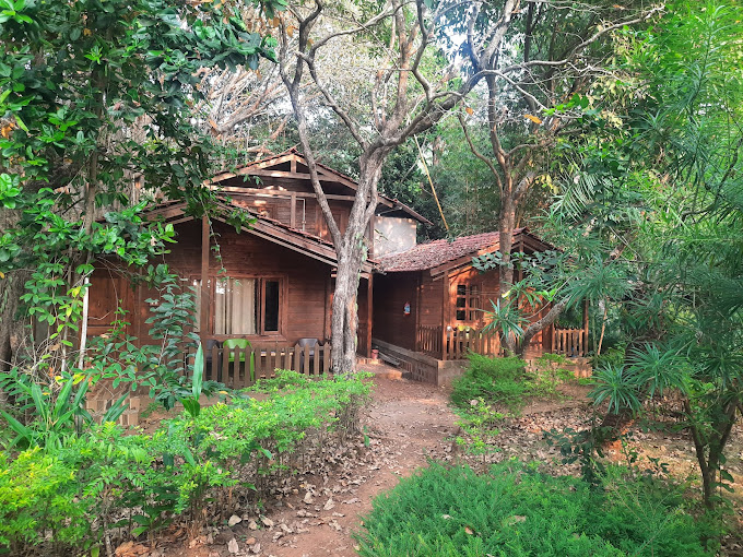 PARADISE HOLIDAY COTTAGE