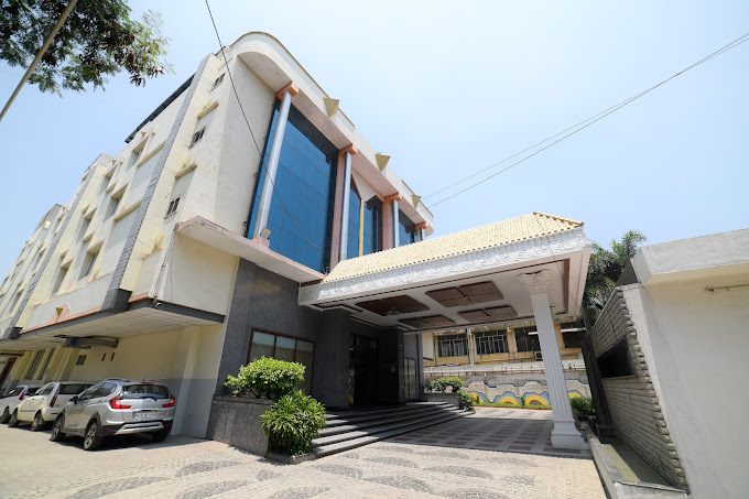 ZIP BY SPREE HOTELS SURABI INTERNATIONAL