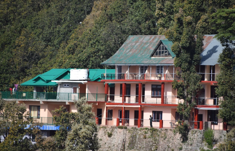 HOTEL MONAL DALHOUSIE
