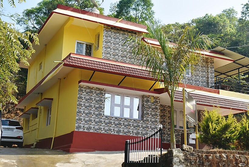 CHANDRAPRIYA HOMESTAY