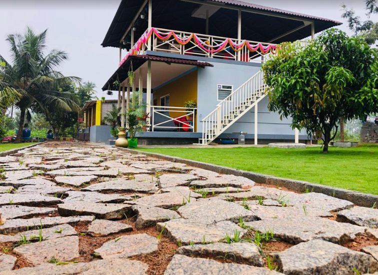 KANANA HILL VIEW HOMESTAY