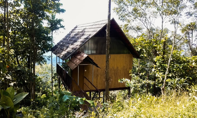 THE QUIET BY THE MOUNTAINS