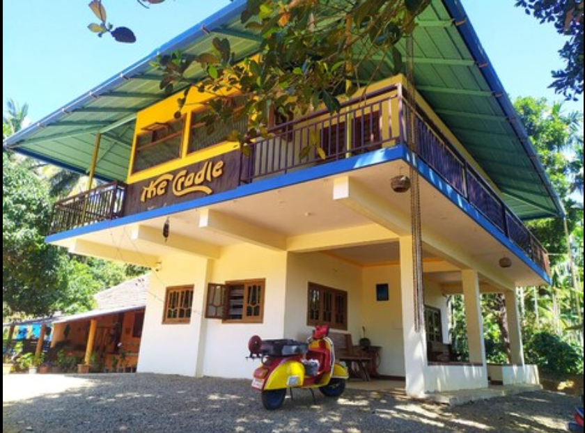 THE CRADLE HOMESTAY