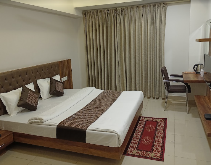 KINGS PALACE MANYATA JAKKUR