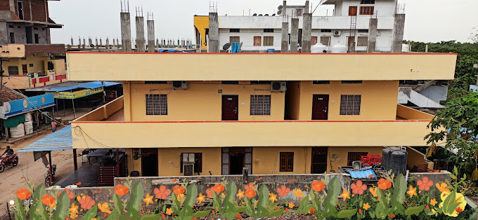 MAHATHI REDDY HOTEL & RESIDENCY