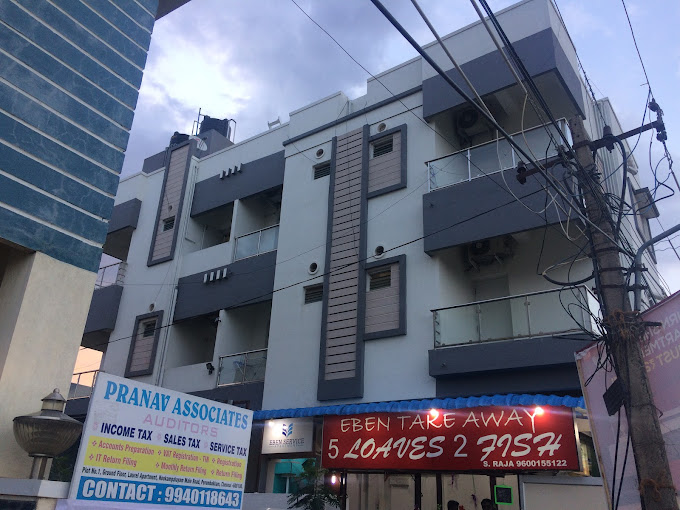 EBEN SERVICE APARTMENT