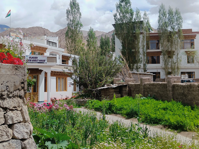 GLACIER VIEW GUEST HOUSE