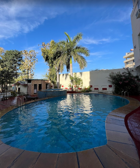 HOTEL PEACOCK HOLIDAY RESORT