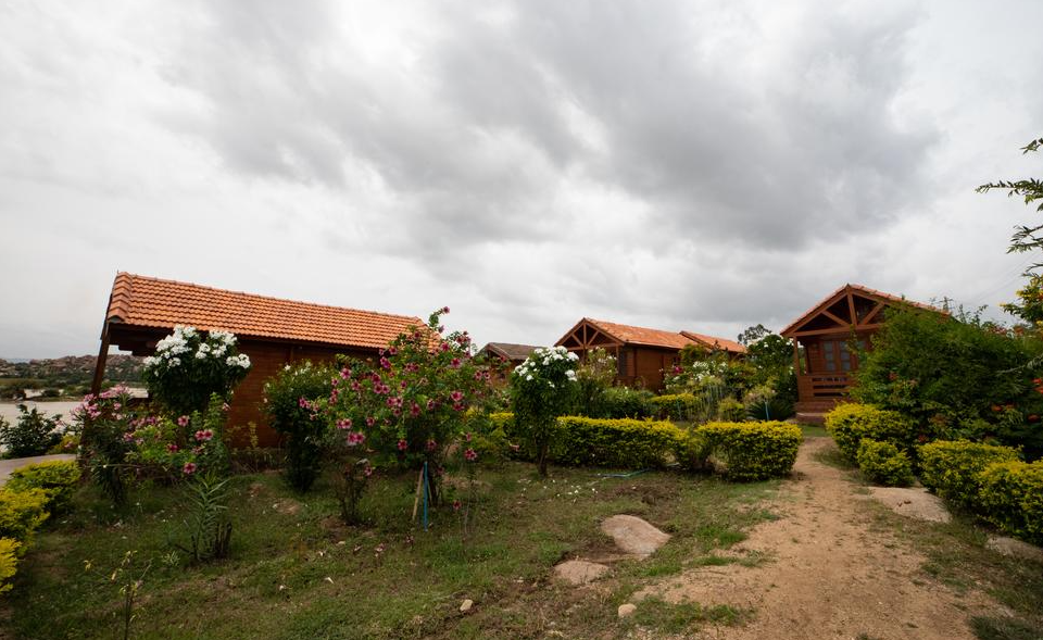 HAMPI TENT BY LEO WODDEN RESORT