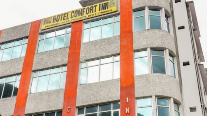 HOTEL COMFORT INN