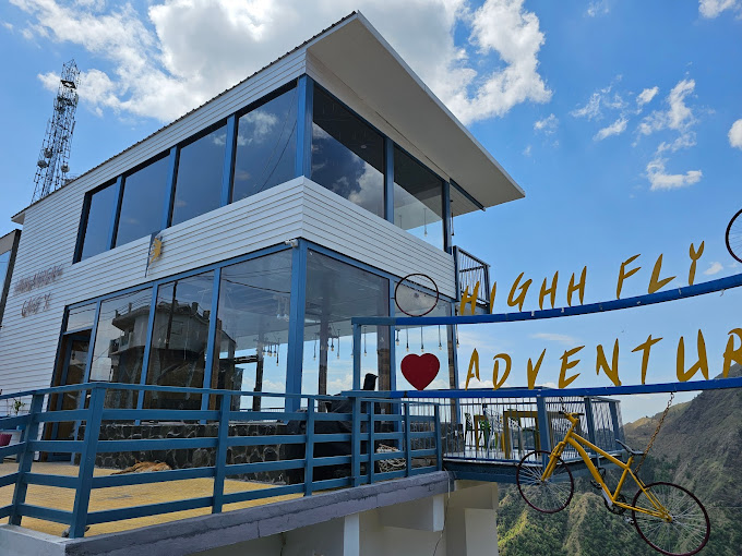 HIGHLANDERS COTTAGES