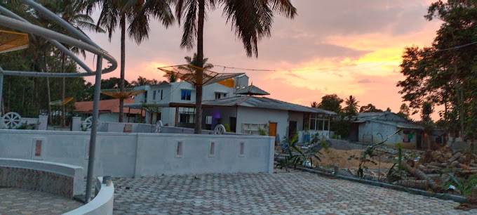 RELAX INN HOLIDAY RESORT