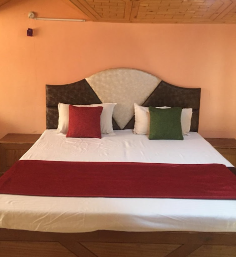 HOTEL C HILLS SHIMLA