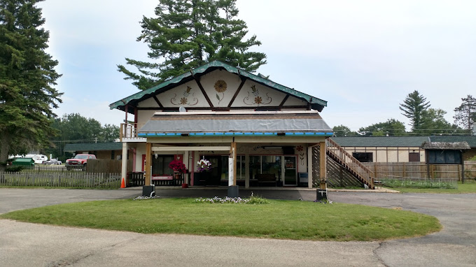 THE SUN AND SNOW MOTEL