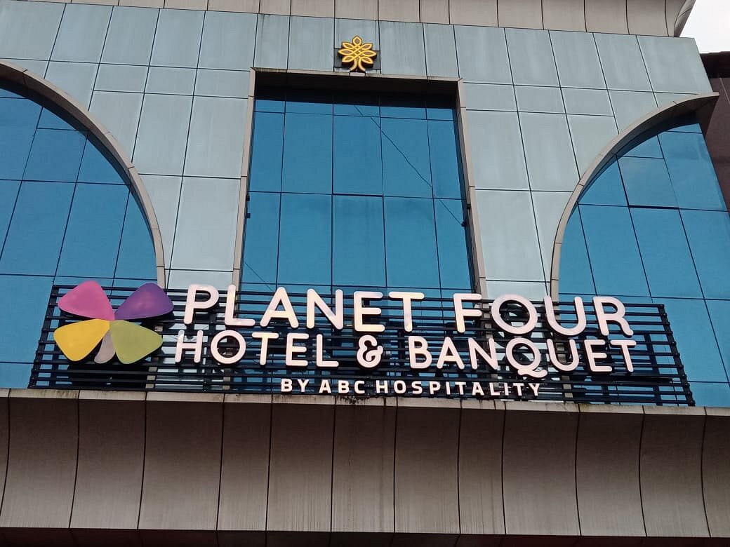 PLANET FOUR HOTEL AND BANQUET