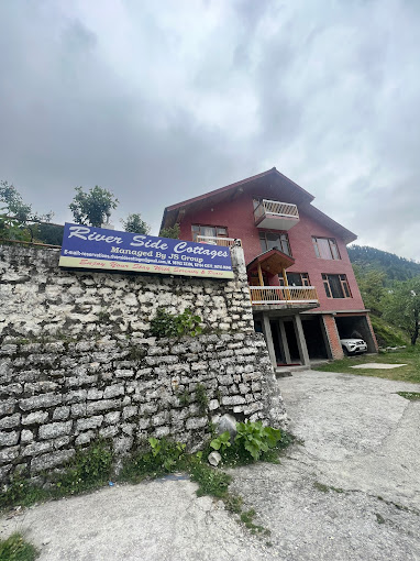 RIVER SIDE COTTAGES MANALI