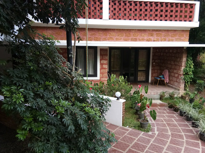 AMBADYS FALLING WATERS