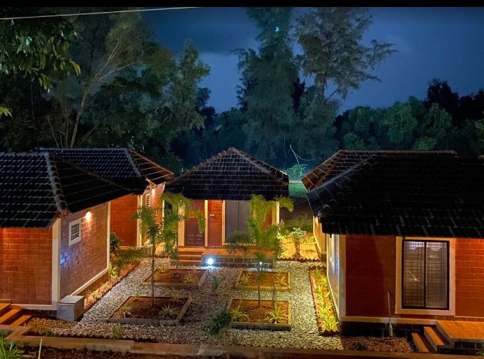 SILVER SAND BEACH RESORT