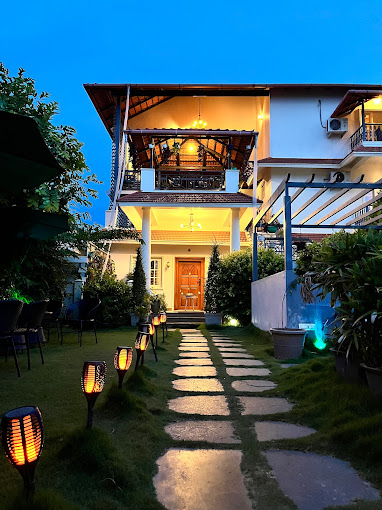 ELEGRNT HOLIDAY HOMES