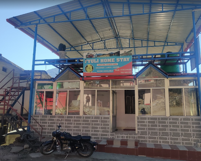 FYULI HOME STAY MASTURA CHOPTA VIEW