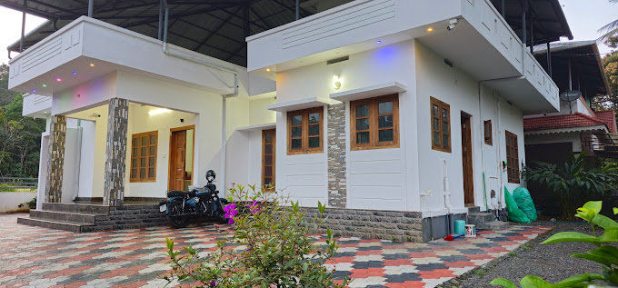 THE GRAND WHITE HOUSE