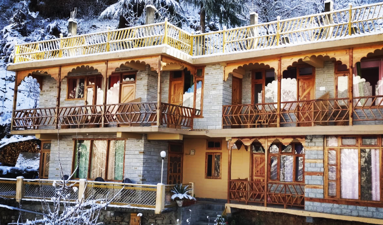Chanderlata Cottage Naggar