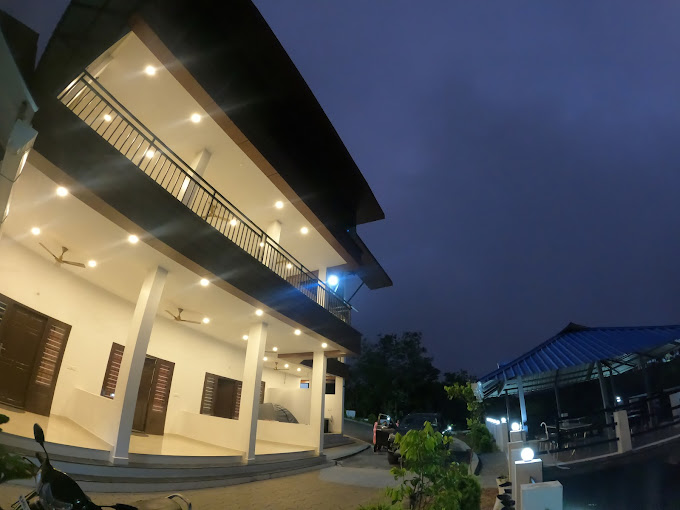 MOON PALACE KUTTIKANAM