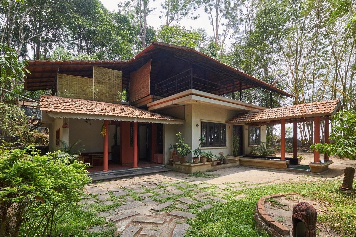 EDAKKAL HERMITAGE RESORT