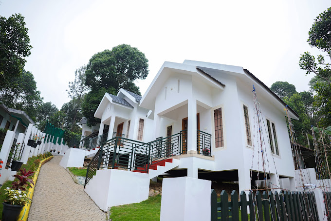 BAMBUSA SERVICE VILLAS