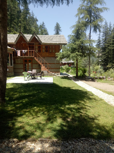 LATO& THE HUT & CHAUHAN PALACE