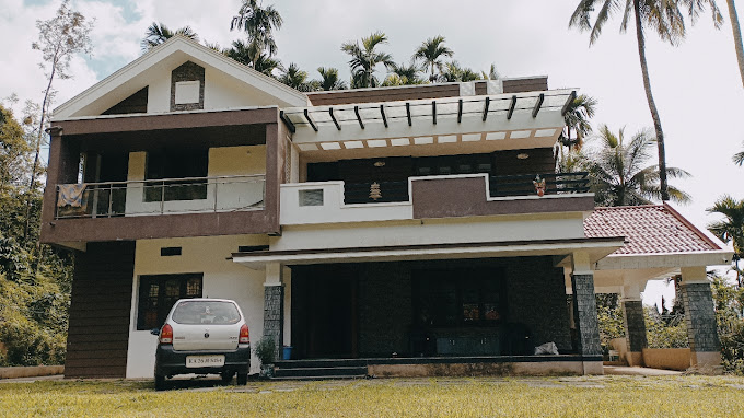 MAKKIHAALI STAY HORANADU