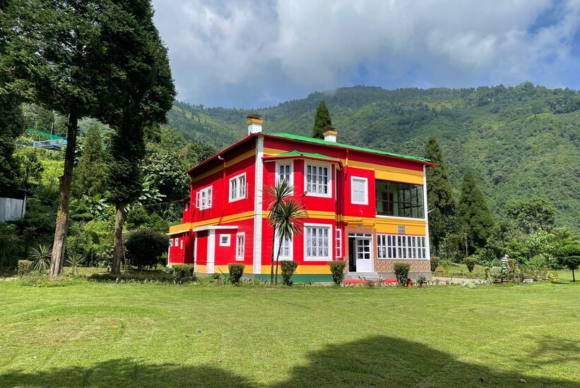 POOBONG PLANTER BUNGALOW