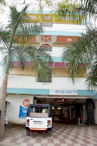 HOTEL DELTA EXECUTIVE