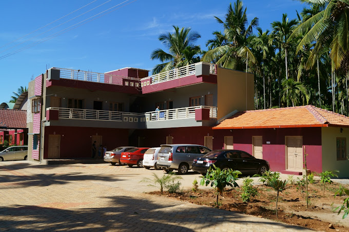 DISHINTH KUSHAL LODGING