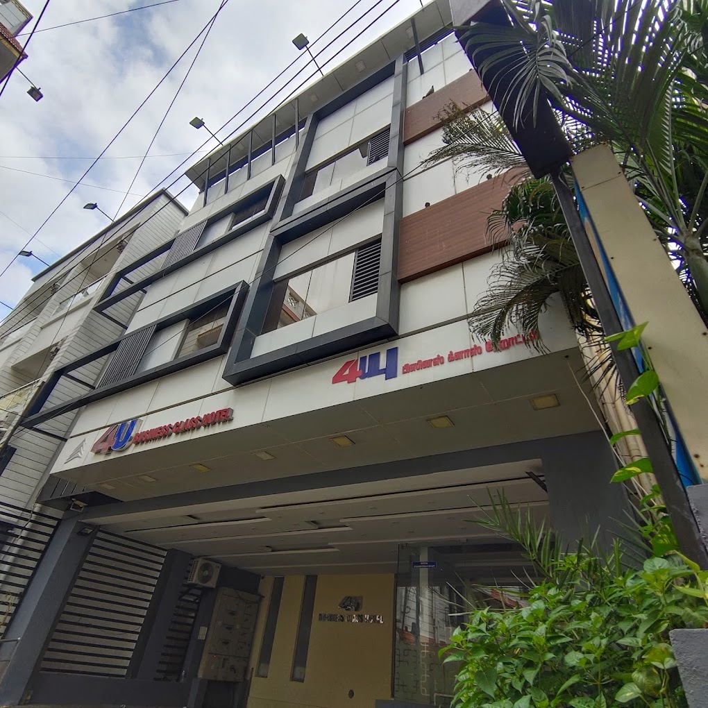4U BUSINESS CLASS HOTEL