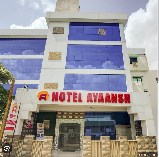 HOTEL AYAANSH