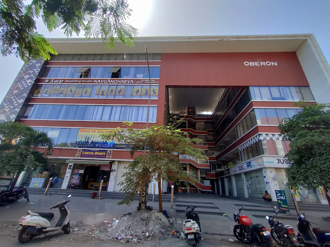 HOTEL RAVIRAJ CAPITAL