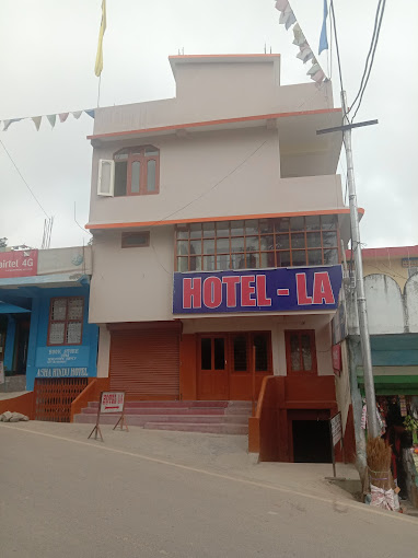 HOTEL LA