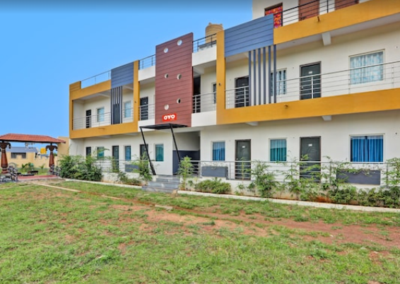 The Runway Inn Resort