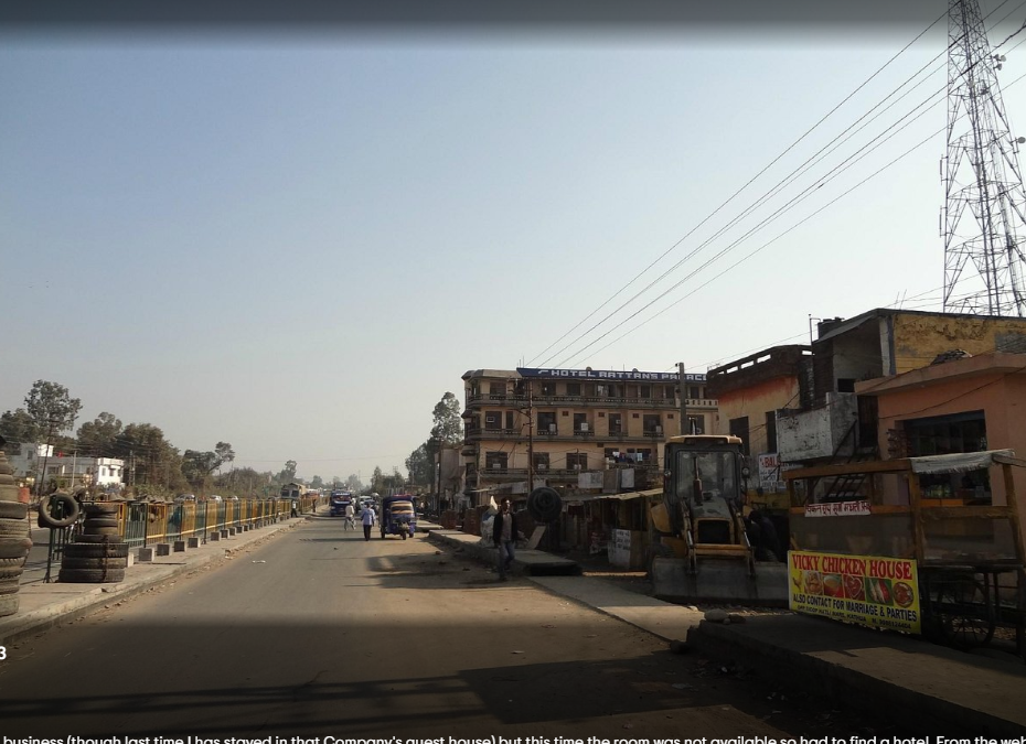 HOTEL RATTANS PALACE